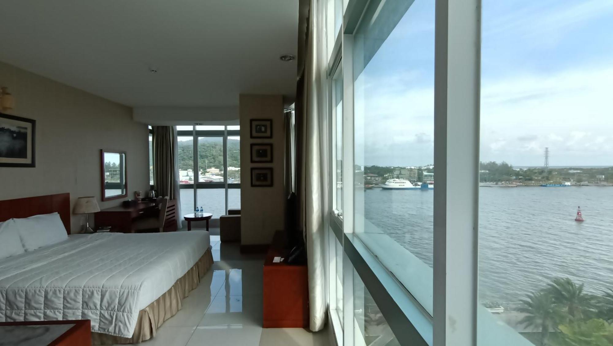 River Hotel Хатьєн Екстер'єр фото