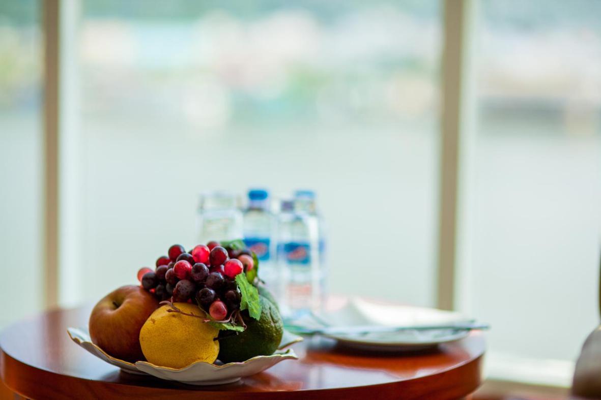 River Hotel Хатьєн Екстер'єр фото